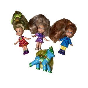 Mattel  Li'l Secrets Twosies Mini Dolls Set of 3 and Pony